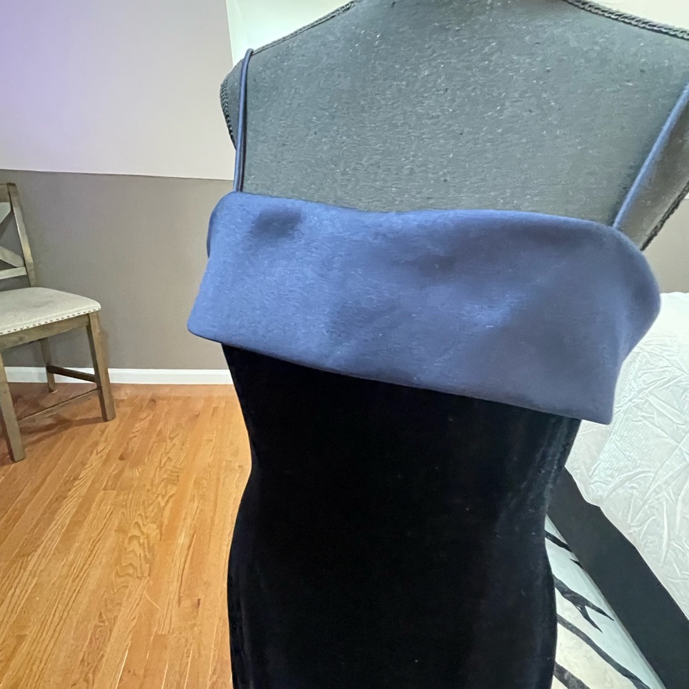 Alex beautiful blue gown trimmed in satin